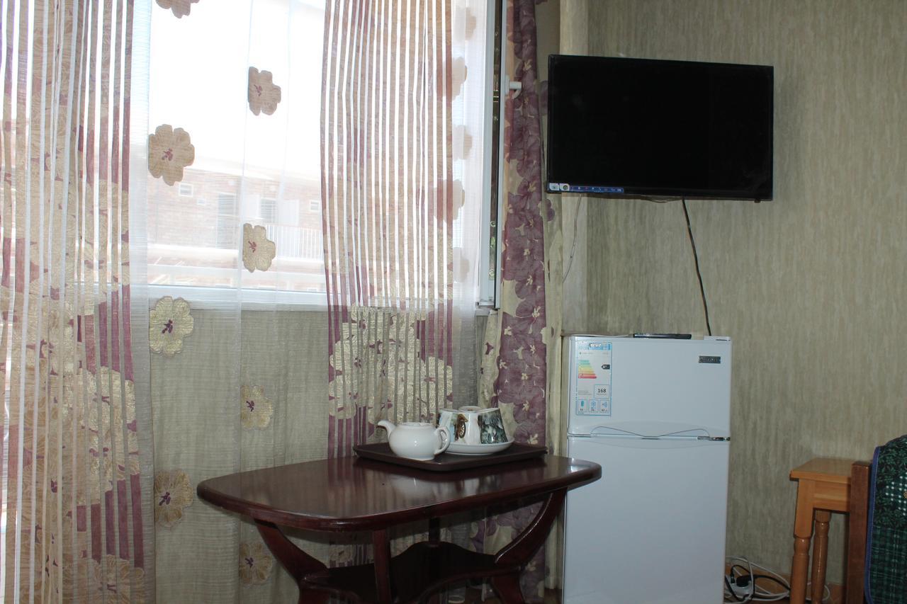 Адилет Hotel Cholponata Buitenkant foto